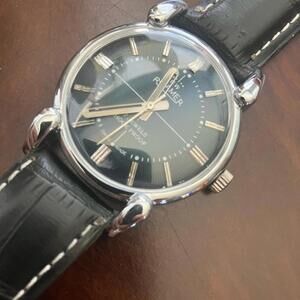 💁🏽‍♂️ Roamer Black Leather satin blue dial vintage Rare 36mm Men's Watch